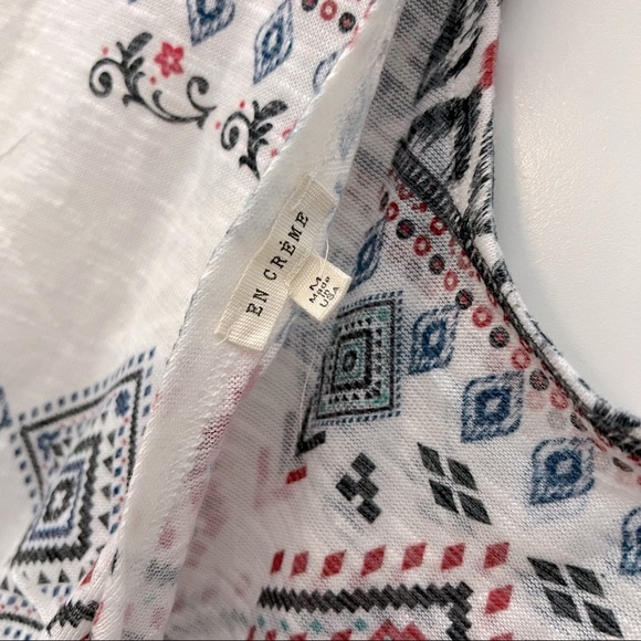 En Crème tee with open back - Picture 5 of 5